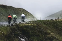 UltralekkakurtkaprzeciwdeszczowanarowerRogelliEMERGENCYbezpodpinanychszwów,przezroczysta