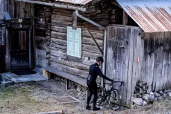 UltralekkakurtkarowerowaRogelliDISTANCEbezocieplenia,czarna