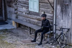 UltralekkakurtkarowerowaRogelliDISTANCEbezocieplenia,czarna